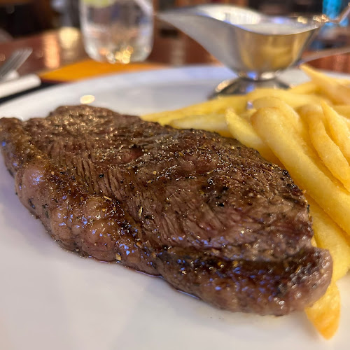 Public House Phuket - Kamala