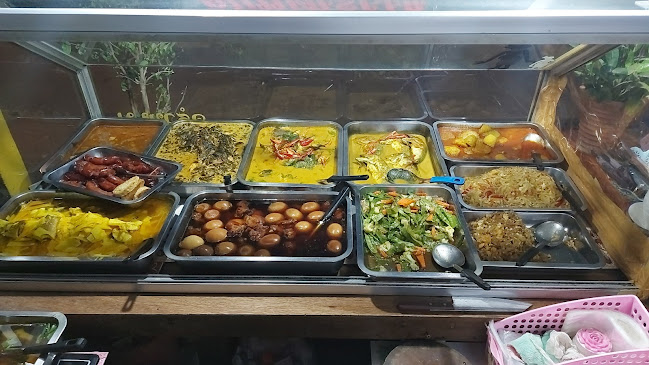 Opinii despre ร้านครัวชุมพรอาหารใต้ în อำเภอเมืองพิษณุโลก - การบริการอาหารและที่พัก