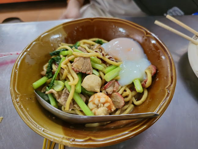 Opinii despre ลกเที้ยน ศูนย์รวมอาหารพื้นเมืองภูเก็ต în อำเภอเมืองภูเก็ต - การบริการอาหารและที่พัก