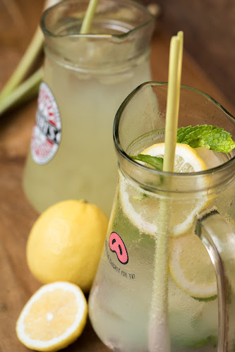 Opinii despre Naughty Nuri's Phuket în อำเภอกะทู้ - การบริการอาหารและที่พัก