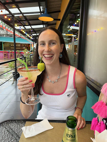 Centrico Mexican Restaurant HALAL - การบริการอาหารและที่พัก