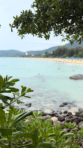 Opinii despre ออน เดอะ ร๊อค în อำเภอเมืองภูเก็ต - การบริการอาหารและที่พัก