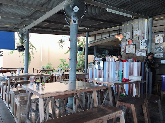 WF7Q+95W ตำบล เกาะเกร็ด อำเภอปากเกร็ด นนทบุรี 11120