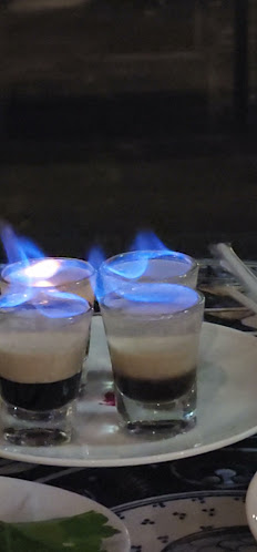 Comentarii opinii despre คาเฟ่ เดอ บีช พัทยา