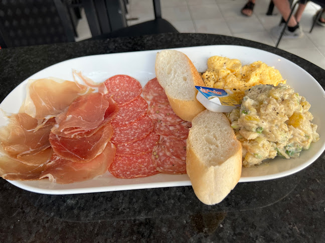 Comentarii opinii despre Cafe Privaten