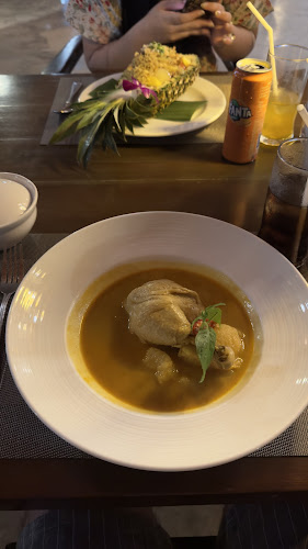 Sugar Cane Restaurant - การบริการอาหารและที่พัก