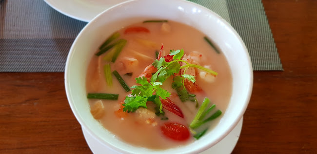 Opinii despre Sugar Cane Restaurant în อำเภอถลาง - การบริการอาหารและที่พัก