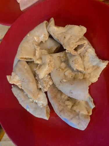 คุณชัช หมูย่างกระทะทอง สาขาแยกบ้านนายกฯ สี่มุมเมือง - การบริการอาหารและที่พัก