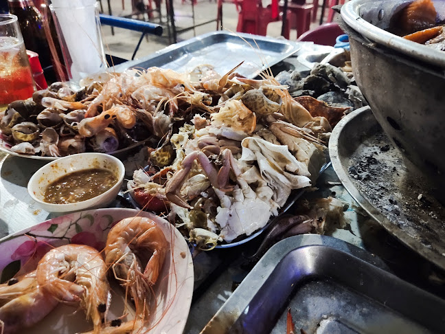 ราชา ซีฟู้ด & หมูกะทะ บุฟเฟต์ By ราชาหอยทอดโต๊ะจีน - การบริการอาหารและที่พัก