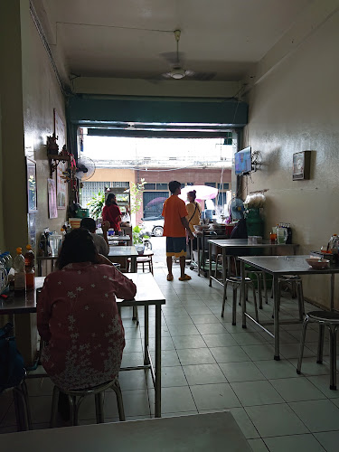 Comentarii opinii despre ก๋วยจั๊บอุบล (เจ้าเก่า)