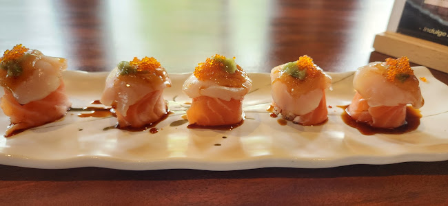 Uchi Gastrobar Japanese Food & Sushi Phuket - อำเภอถลาง