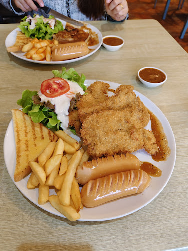 ถ.ยะลา ตำบลบ่อยาง อำเภอเมืองสงขลา สงขลา 90000