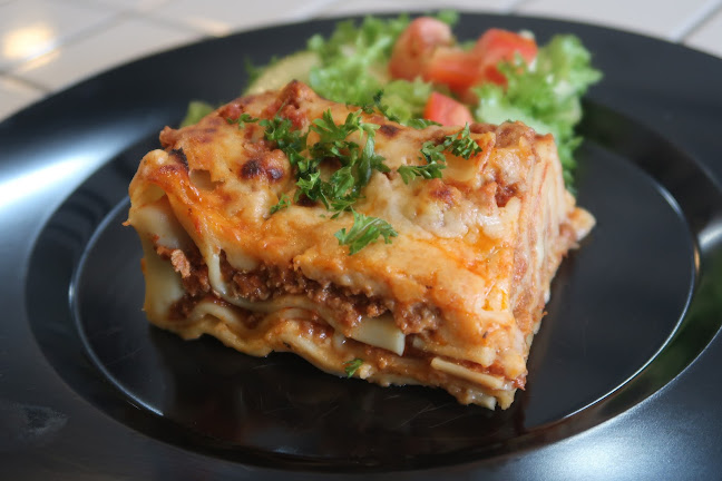 Meat & Bun Burger - การบริการอาหารและที่พัก