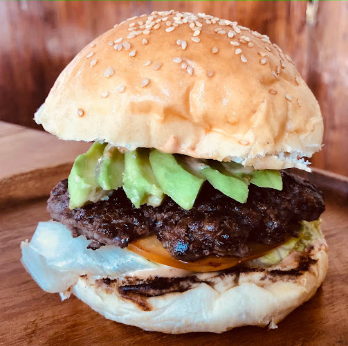 Opinii despre Dar's Burger în อำเภอกะทู้ - การบริการอาหารและที่พัก