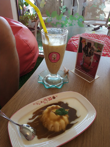 Opinii despre Neko Cat Cafe în Phuket - การบริการอาหารและที่พัก