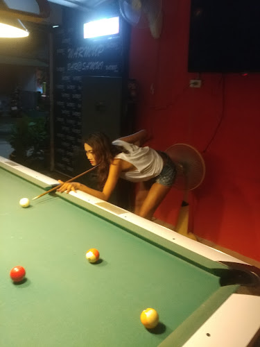 Sexy Bar - การบริการอาหารและที่พัก