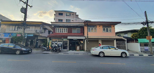 Comentarii opinii despre ปั่นไปเรื่อยคาเฟ่