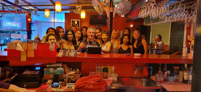 Stumble Inn Bar Pool Rooms