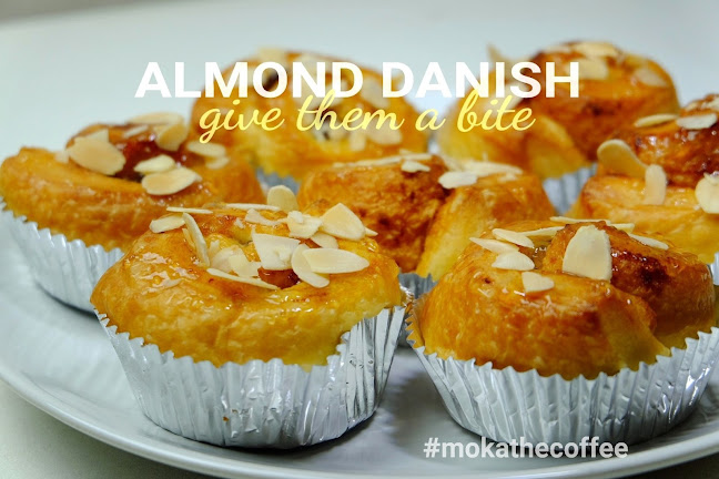 ร้านกาแฟโมก้า - การบริการอาหารและที่พัก