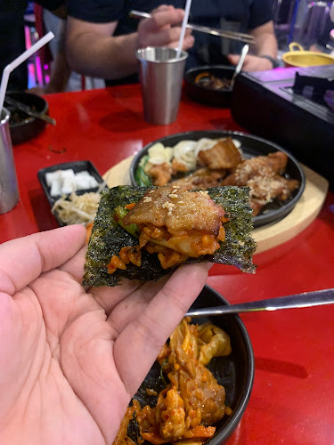 Comentarii opinii despre คอมเบโพจา GeonbaePocha Korean Restaurant