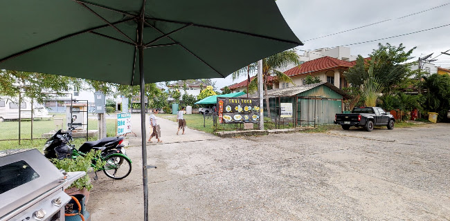 โคโคสนุส - การบริการอาหารและที่พัก