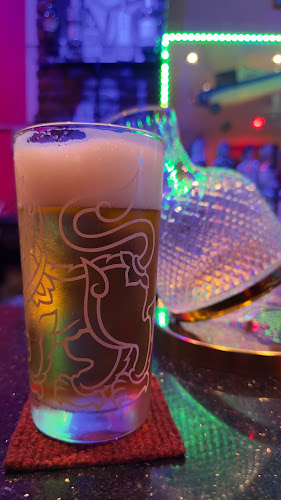 夜市Michael's Bar - Phuket Town - การบริการอาหารและที่พัก