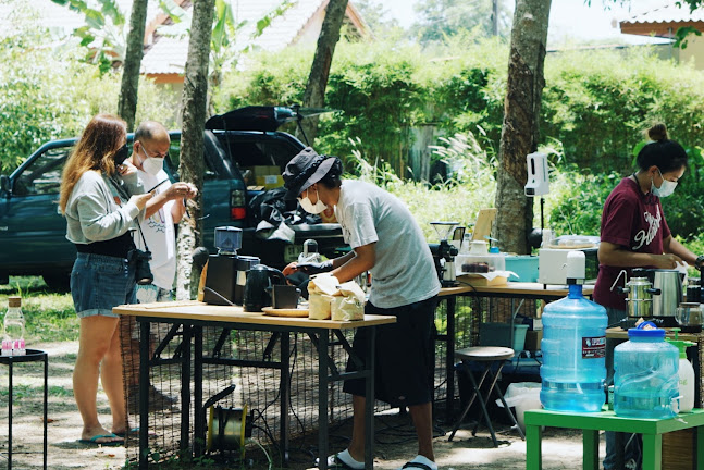 Opinii despre Gomunoki•Slow Bar în อำเภอเมืองภูเก็ต - การบริการอาหารและที่พัก