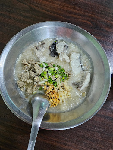 135/3 ถนนปฏิพัทธ์ ตำบลตลาดเหนือ อำเภอเมืองภูเก็ต ภูเก็ต 83000