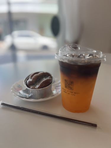 Maple leaf Coffee and Bar @ฉื่อฉาง - การบริการอาหารและที่พัก