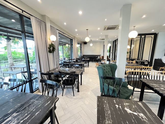 Mililin Cafe & Eatery