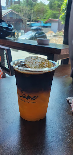 รัม-เพย coffee& craftbeer - การบริการอาหารและที่พัก