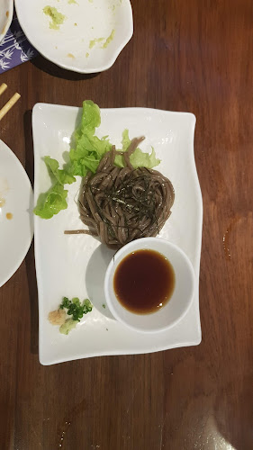 โอชิเน นครราชสีมา - การบริการอาหารและที่พัก