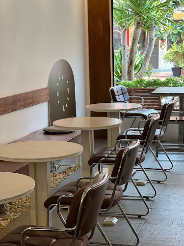 Comentarii opinii despre Aram Coffee&Crepes