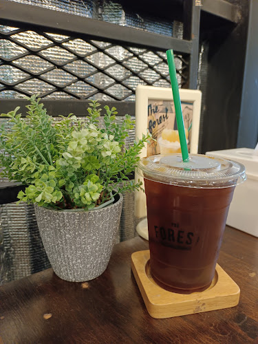 THE FOREST COFFEE HAUS PHITSANULOK - เมือง