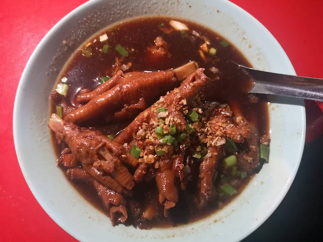 Comentarii opinii despre โจ๊ก ก๋วยจั๊บ ต้มเส้น บัตรคิว