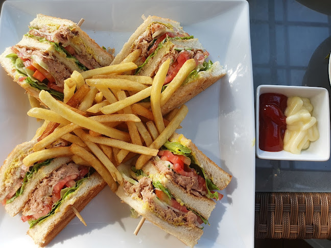 Comentarii opinii despre Phuket View Cafe