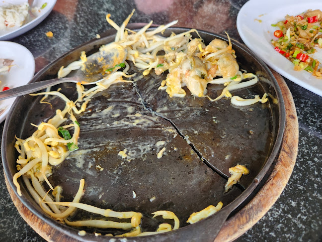 Comentarii opinii despre มุมอร่อย สาขานาเกลือ