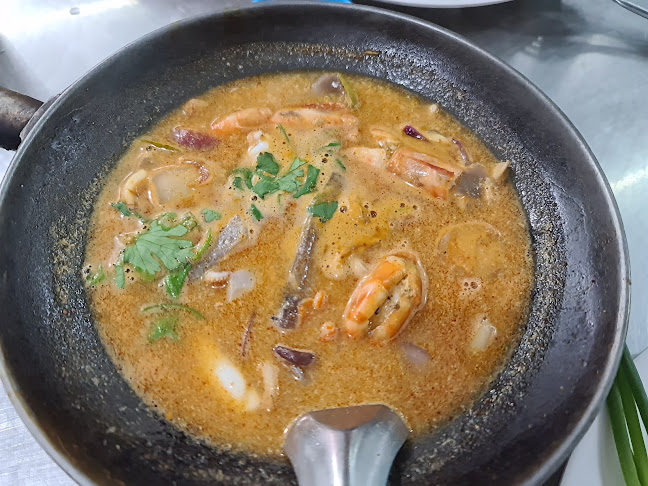 Opinii despre Tumrub Suki Khao Pad Pu Hatyai în อำเภอหาดใหญ่ - การบริการอาหารและที่พัก