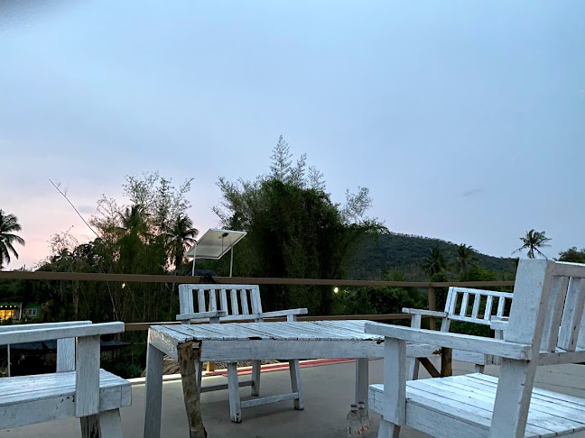 Opinii despre James Jr. Farmhouse în อำเภอศรีราชา - การบริการอาหารและที่พัก