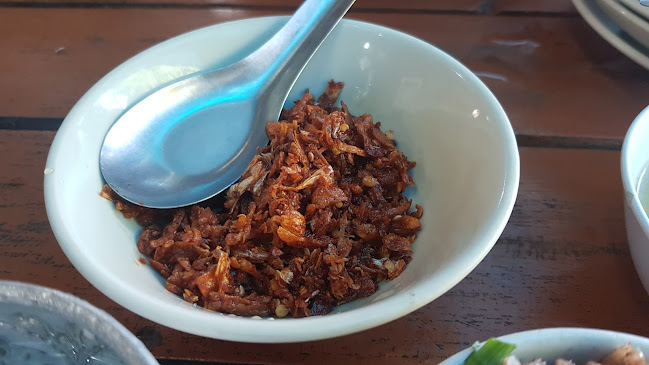 Comentarii opinii despre ร้านอาหารปั๋นใจ๋