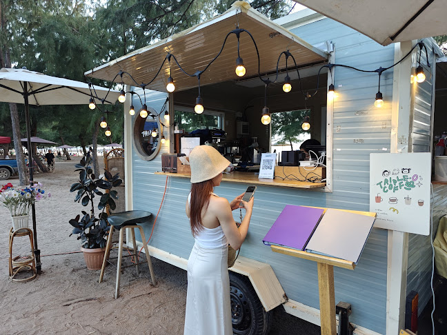 Opinii despre Triple O coffee în อำเภอเมืองระยอง - การบริการอาหารและที่พัก