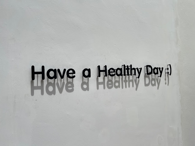 Mugen Healthy Cafe Ao Udom - คาเฟ่ อาหารคลีนอ่าวอุดม - การบริการอาหารและที่พัก