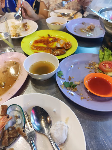 เฉินหลง ข้าวต้มเงินล้าน สาขา พุทธมณฑลสาย 4 - การบริการอาหารและที่พัก