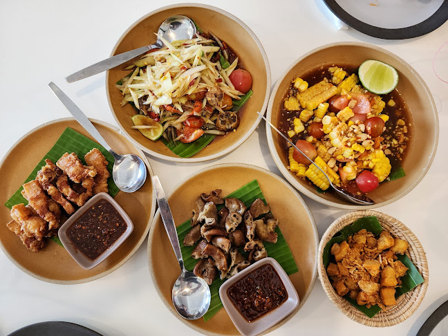 IS AN อีสแอน som-tum cafe เมืองทองธานี - อำเภอปากเกร็ด