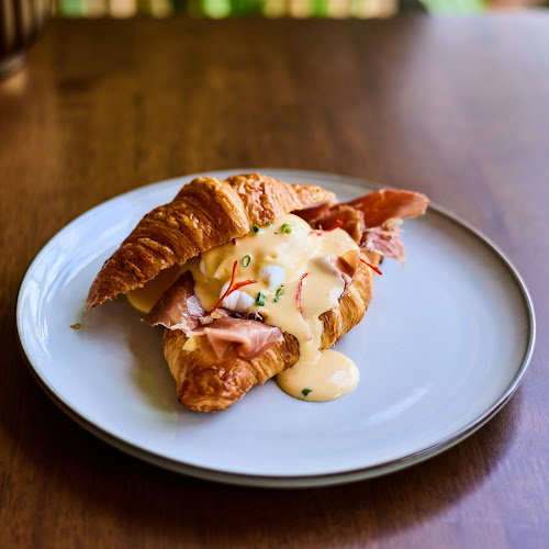 Crème Café Phuket - อำเภอเมืองภูเก็ต