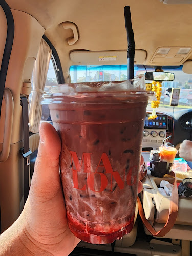 MA LONG CAFE. มาลอง - การบริการอาหารและที่พัก