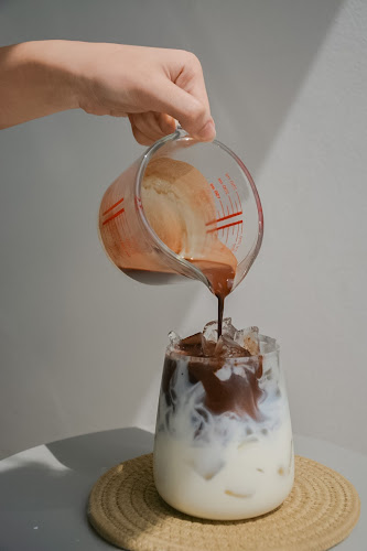 Opinii despre Hub Zone Coffee อ้อมน้อย în อำเภอกระทุ่มแบน - การบริการอาหารและที่พัก