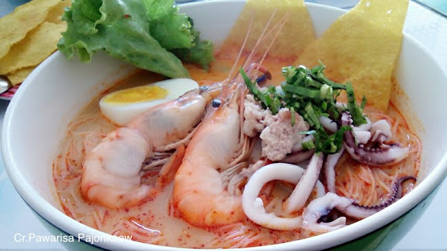 Opinii despre ก๋วยเตี๋ยวเข้าท่า în อำเภอเมืองพะเยา - การบริการอาหารและที่พัก