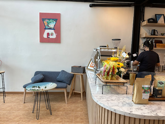 Canape’ Hatyai - การบริการอาหารและที่พัก