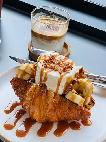 Avenue Hatyai - Brew with happiness - การบริการอาหารและที่พัก